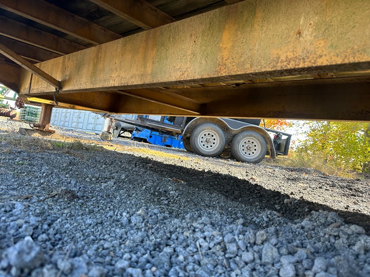 #32818-•-18'-t/a-pintle-hitch-equipment-trailer-image-18