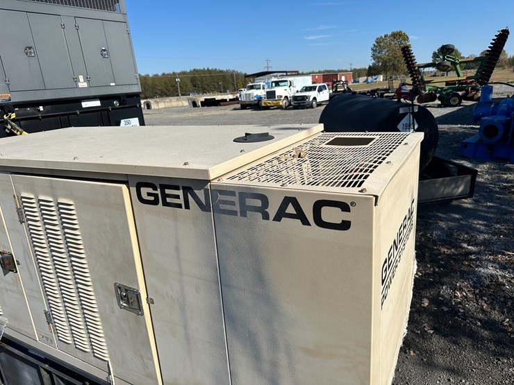 john-deere-4024t-image-17