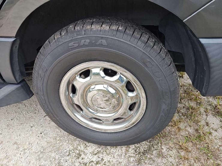 2016-ford-expedition-image-40