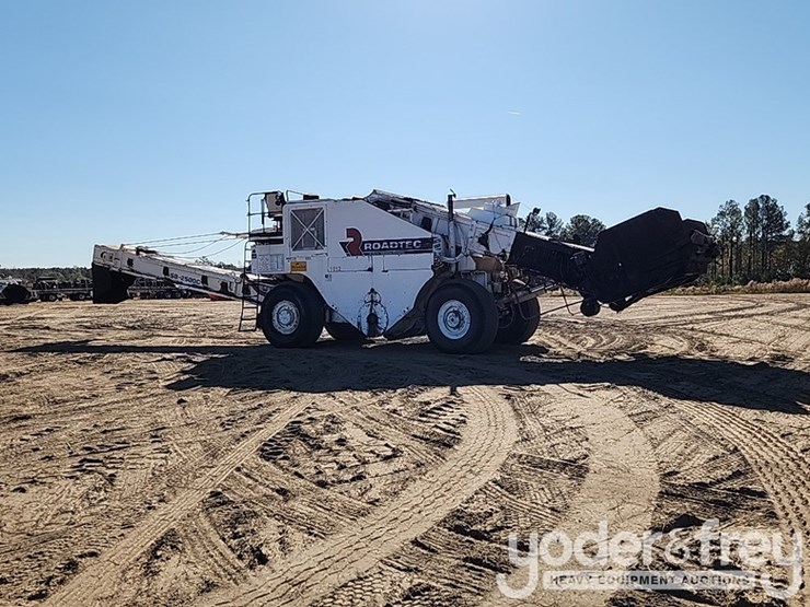 2004-roadtec-sb2500c-image-3