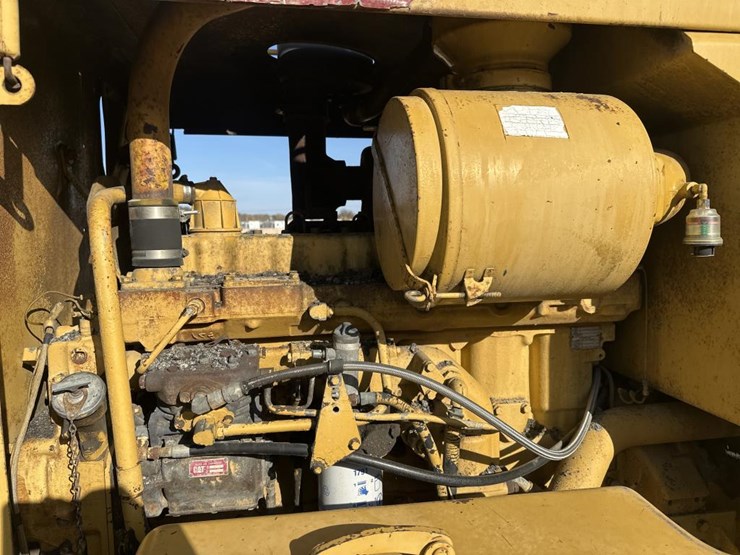 1984-caterpillar-140g-image-49