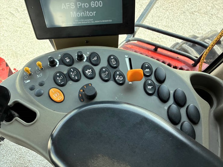 2007-case-ih-8010-image-110