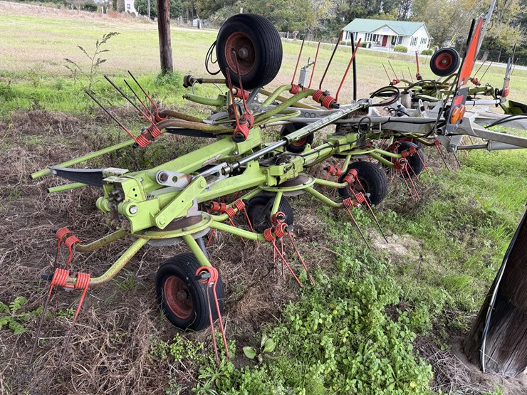 2018-claas-volto-900-image-5