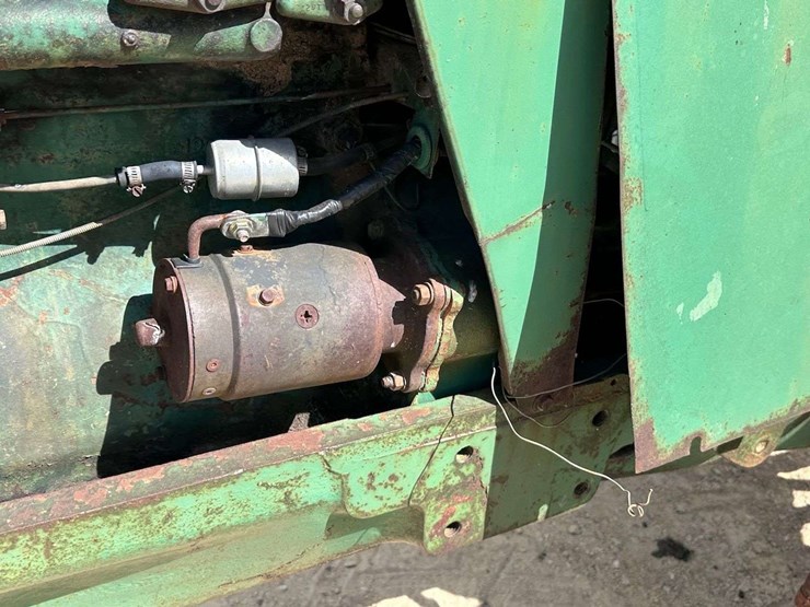 oliver-super-88-gas-row-crop-image-19