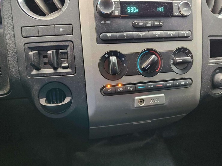 2016-ford-expedition-image-22