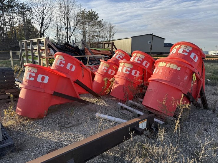 #4293-•-waco-trash-chutes-image-1