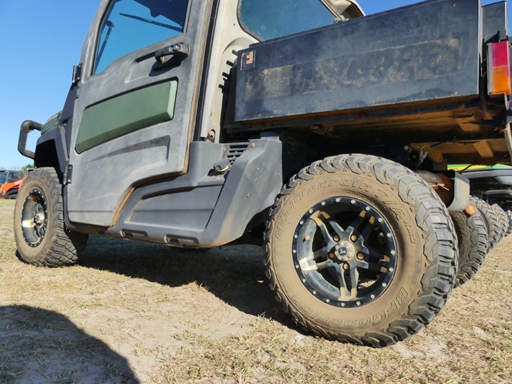 john-deere-xuv-835m-image-7