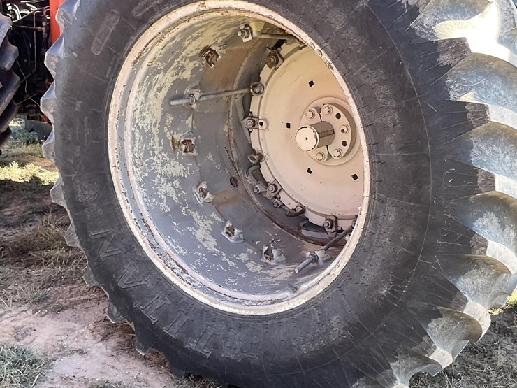 allis-chalmers-8550-image-31