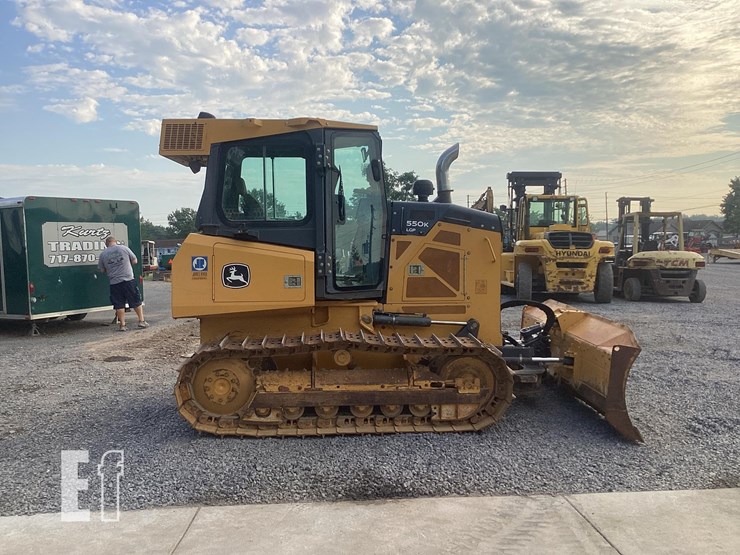 2017-deere-550k-lgp-image-5