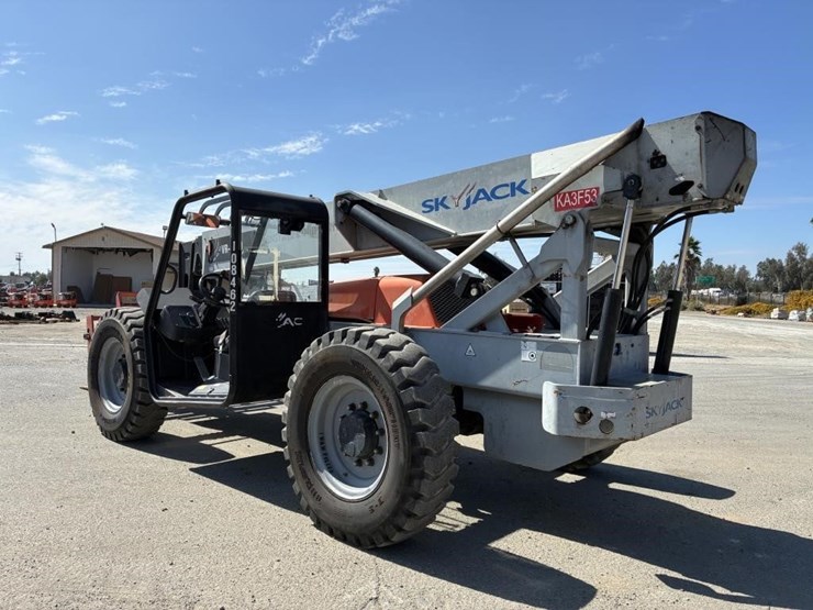 2012-skyjack-vr843d-image-4