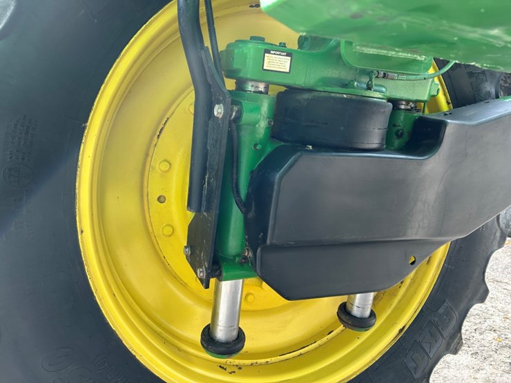 2012-john-deere-4940-image-96