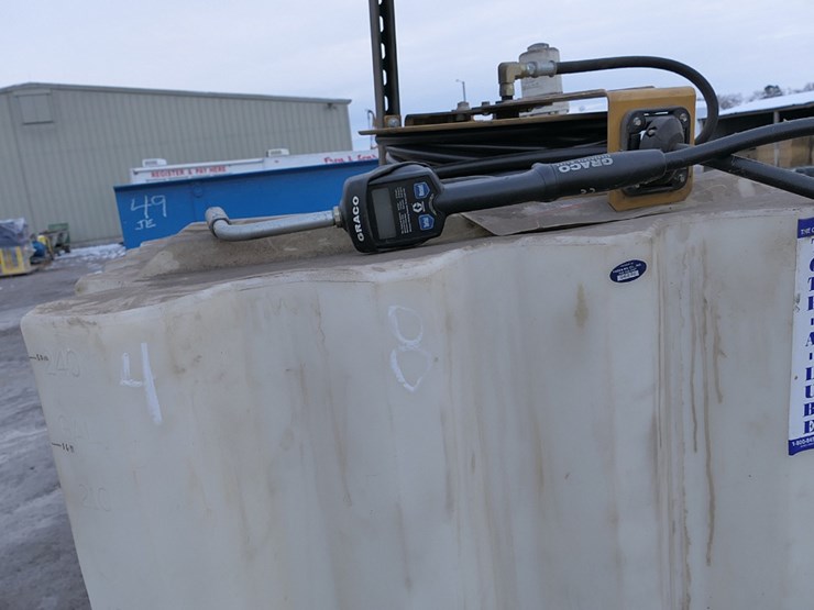 oil-tank,-pump-&-reel-image-2