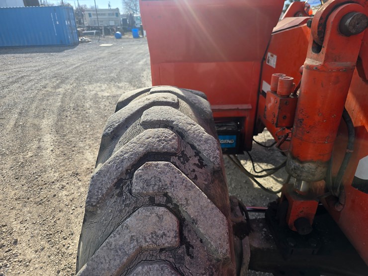 1994-jlg-8042-image-63