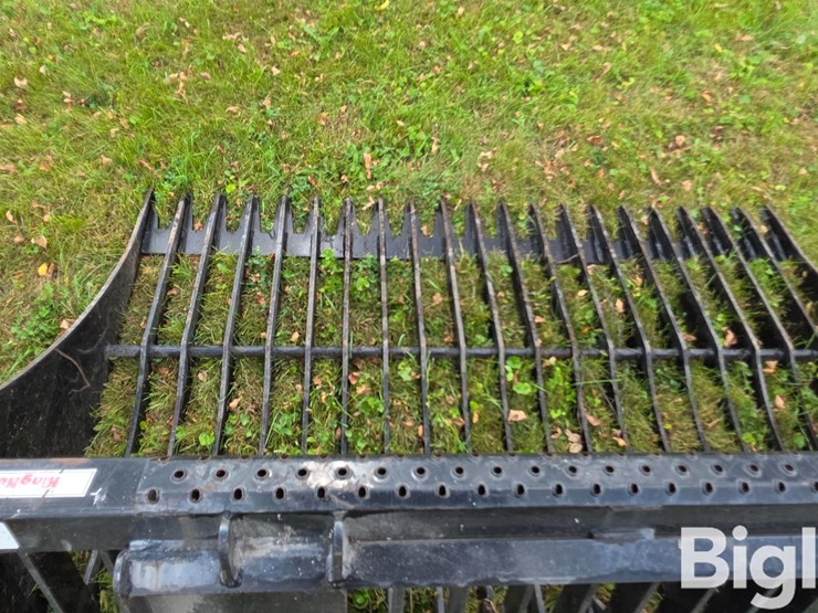 68"-skid-steer-rock-bucket-image-11