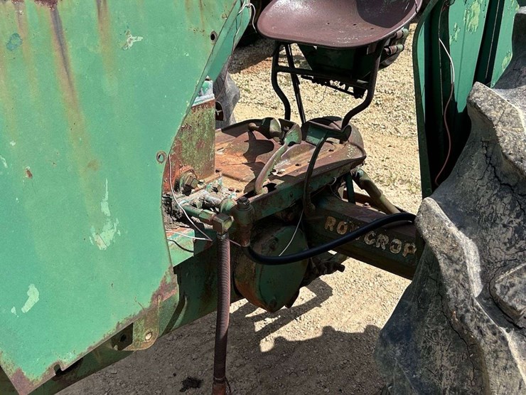 oliver-super-88-gas-row-crop-image-23