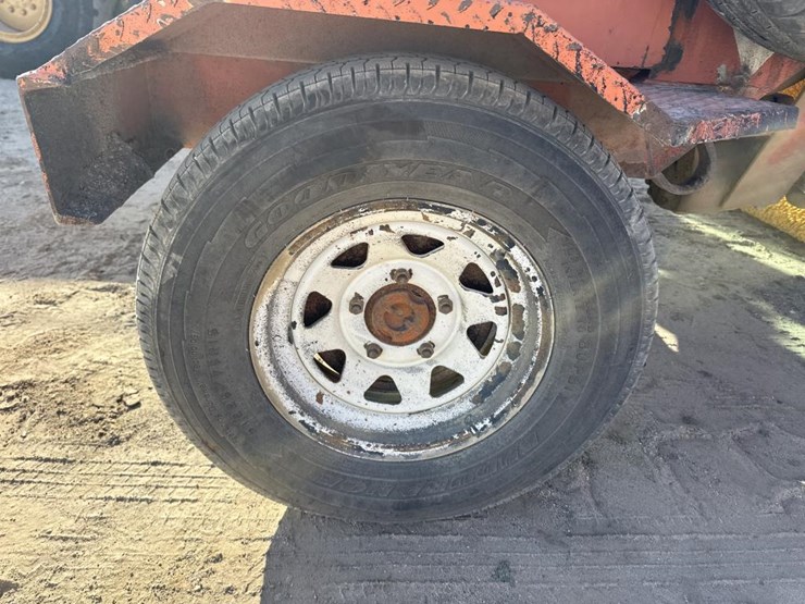 #1905-•-broce-sweeper-image-42