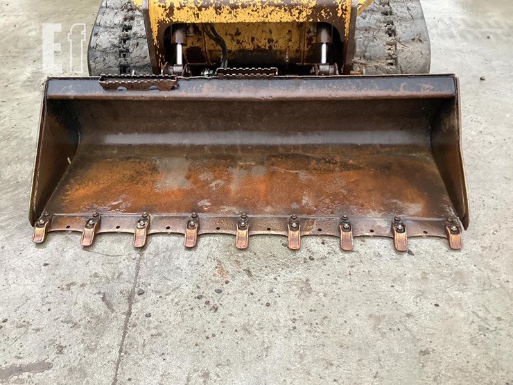 2017-caterpillar-289d-image-9