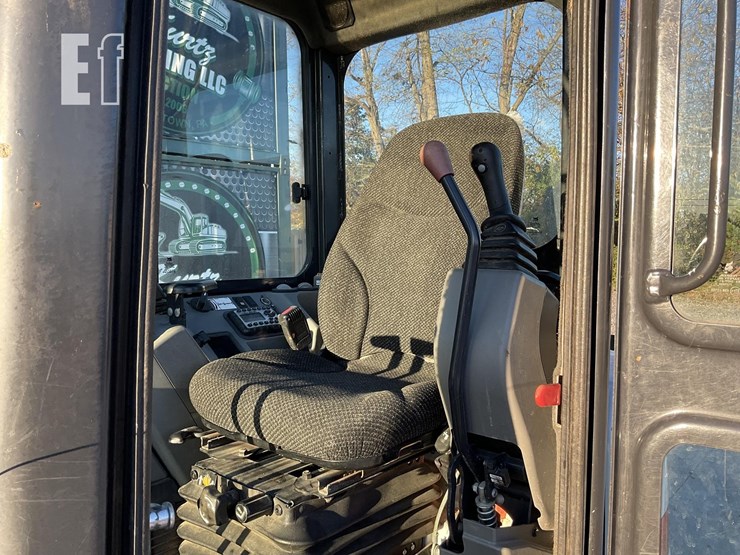 2020-bobcat-e55-image-16