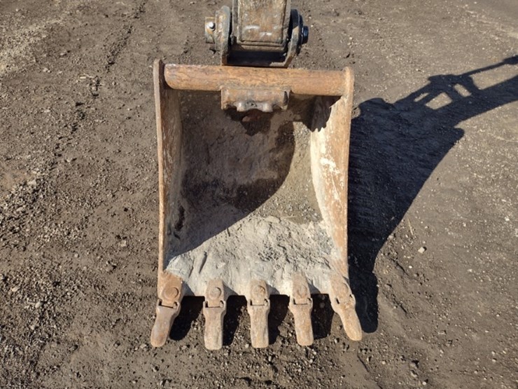 takeuchi-tb250-image-13