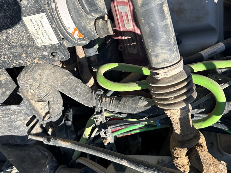 #32746-•-2014-mack-chu-t/a-daycab-truck-tractor-vin:-1m2an07y4em016702-image-52