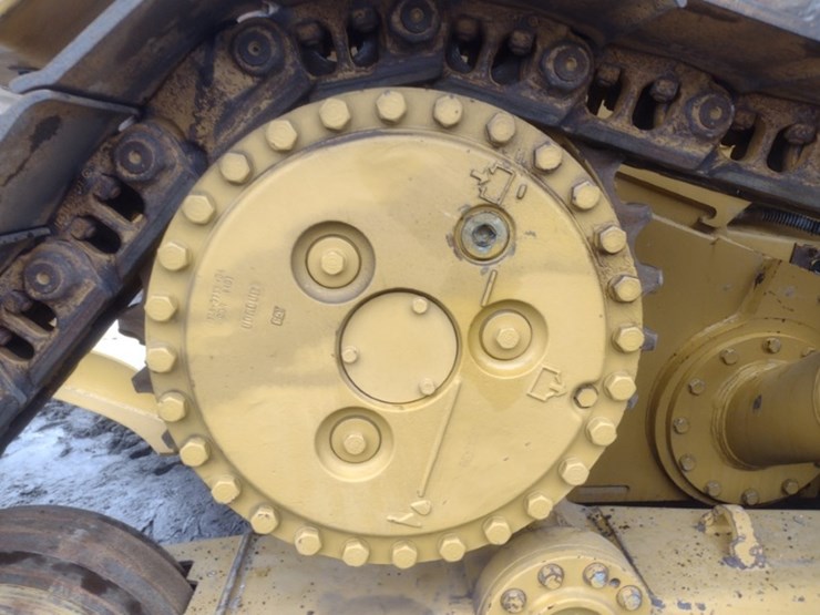 15-caterpillar-d6n-lgp-image-30