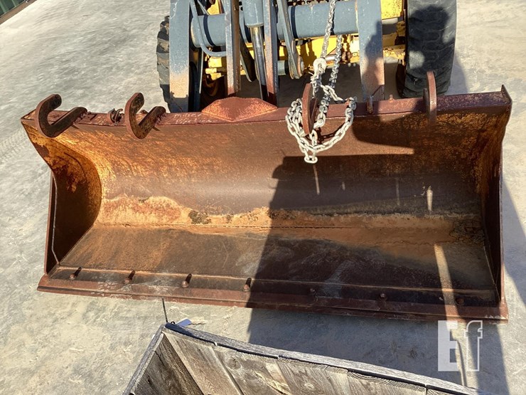 2007-deere-310j-image-11