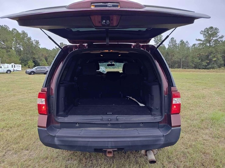 2016-ford-expedition-image-39