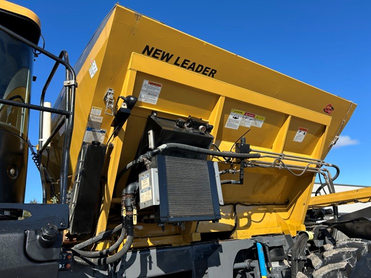 2016-ag-chem-rg1100b-image-29