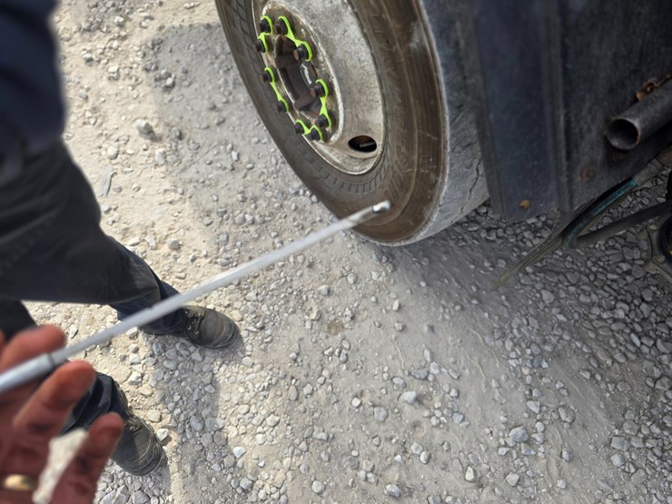 2008-mack-leu613-image-80