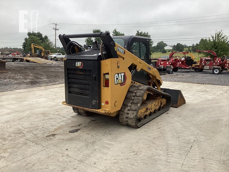 2021-caterpillar-299d3-image-4