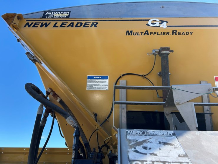 2016-ag-chem-rg1100b-image-19