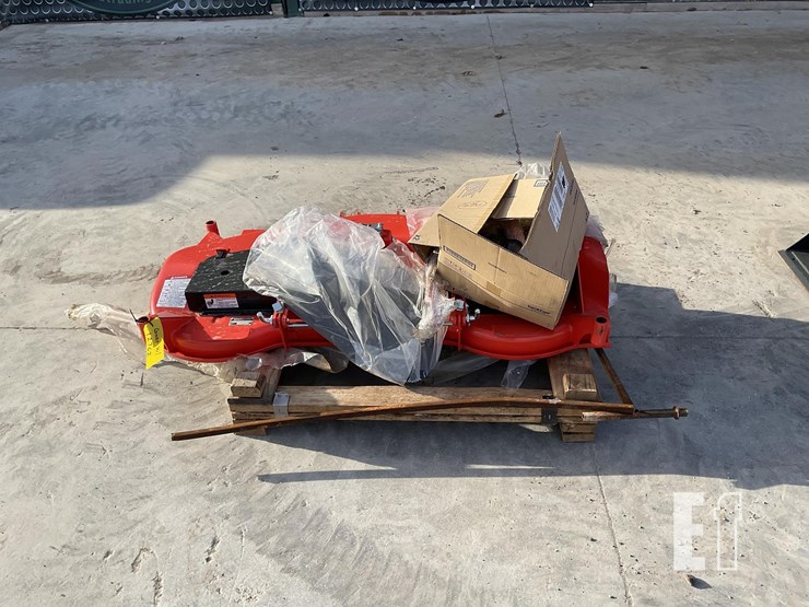 2025-kioti-cs2520-image-9