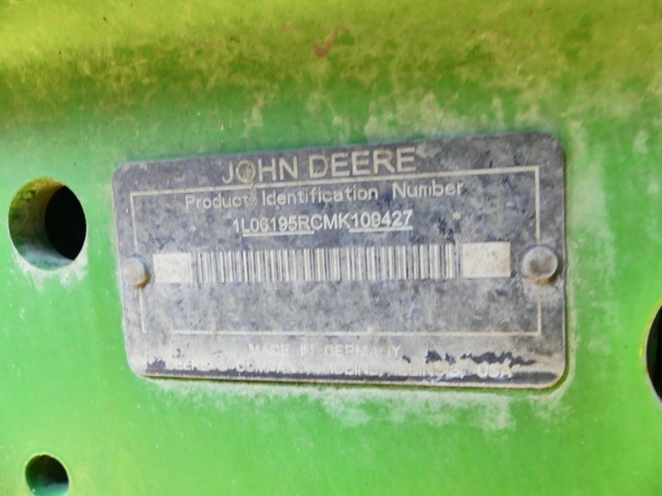 2021-john-deere-6195r-image-18