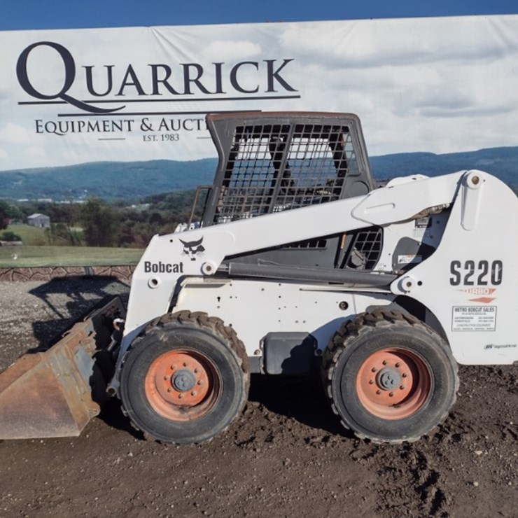 BOBCAT S220