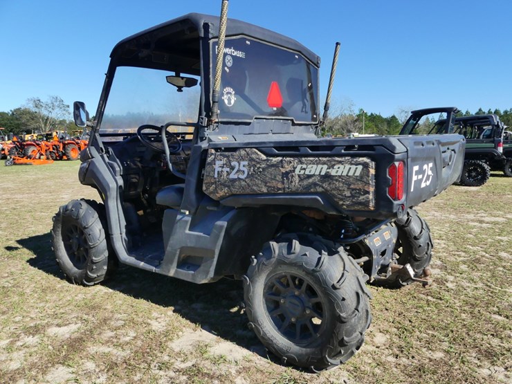 can-am-defender-xt-image-4