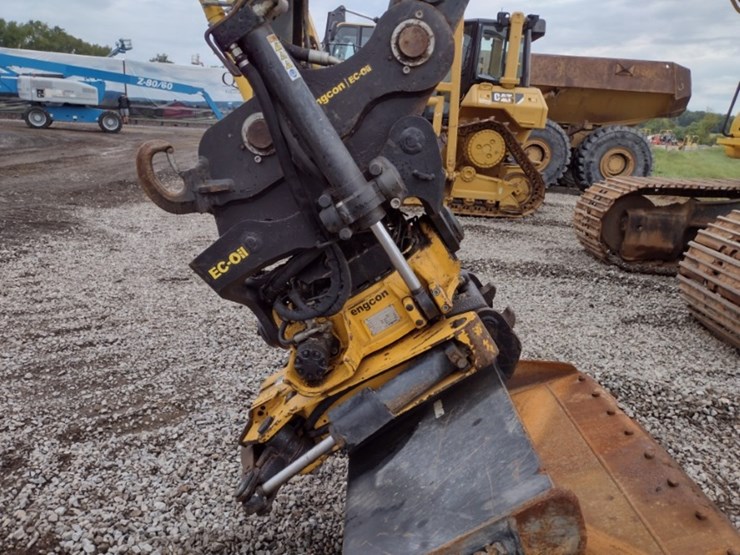 hyundai-hx140al-image-16