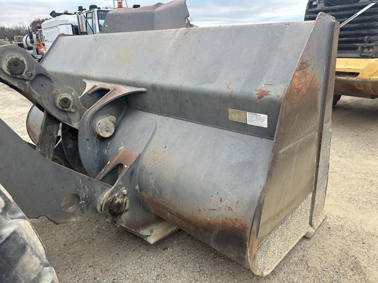 volvo-l220e-image-29