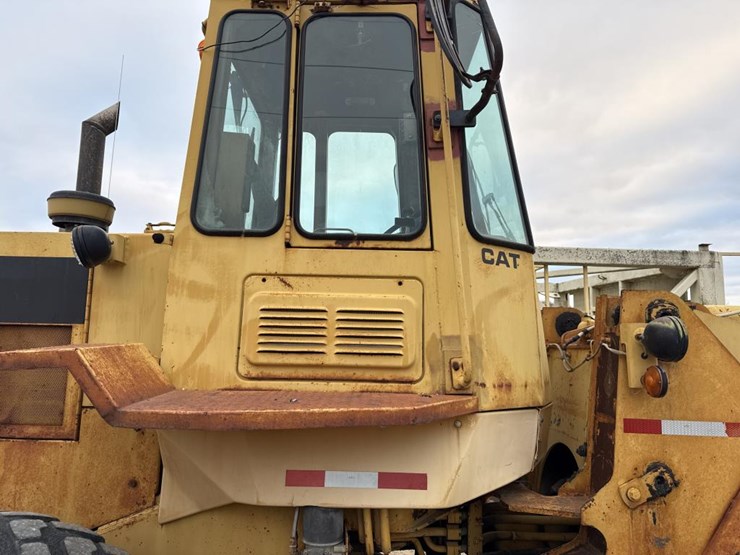 1988-caterpillar-936e-image-22