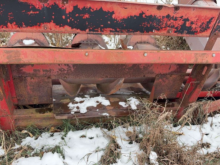 international-983-image-7