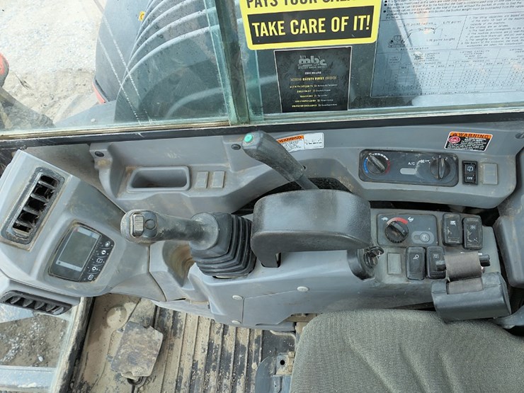 2018-kubota-kx080-image-34