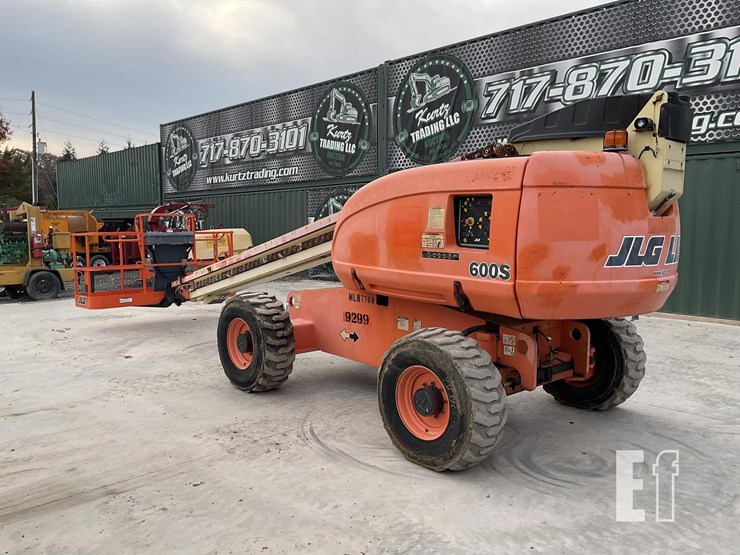 2008-jlg-600s-image-2