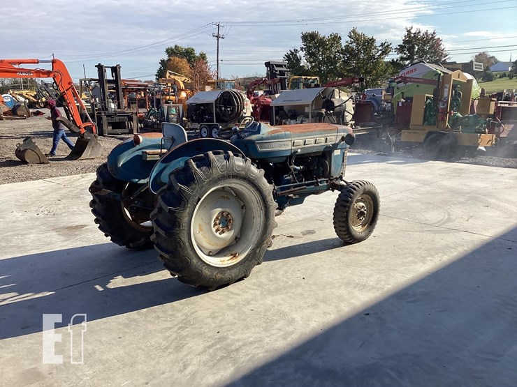 1967-ford-3000-image-4