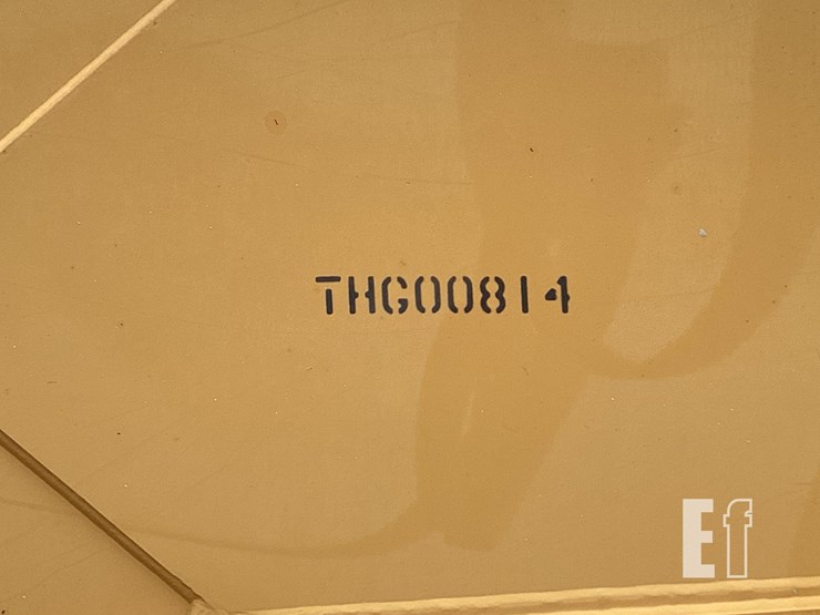 2014-caterpillar-tl642c-image-16