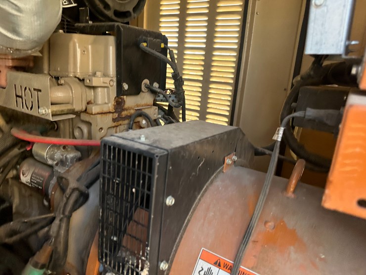 john-deere-4024t-image-38