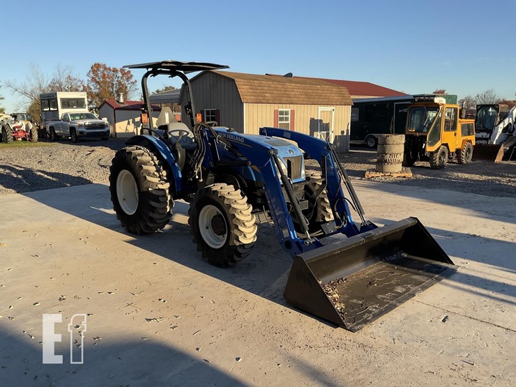 2017-new-holland-workmaster-50-image-6