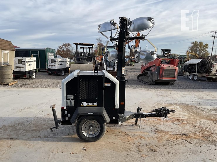 2019-allmand-bros-night-lite-v-series-image-5