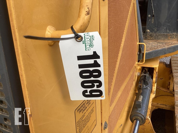 2017-deere-550k-lgp-image-22