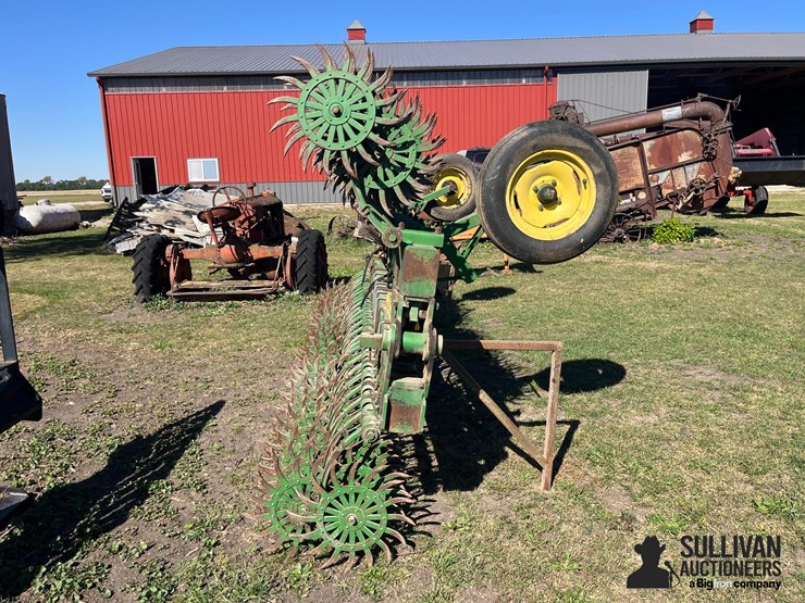 john-deere-400-image-4