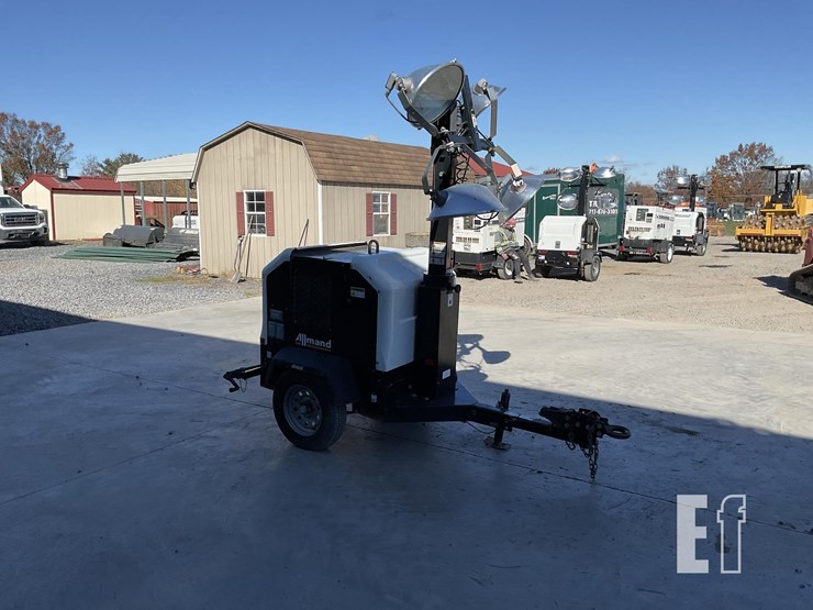 2019-allmand-bros-night-lite-v-series-image-5