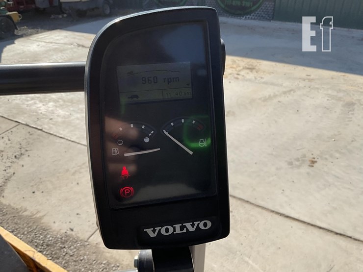 2018-volvo-sd75b-image-13